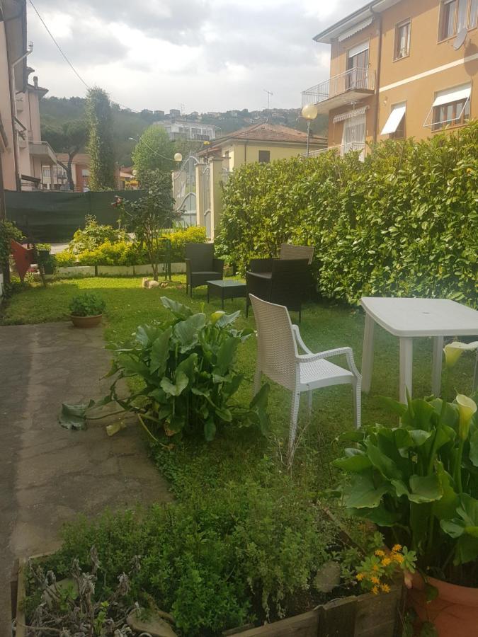 B&B La Damigiana Fioi Piano di Follo Exterior foto