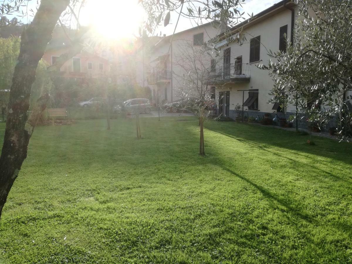 B&B La Damigiana Fioi Piano di Follo Exterior foto