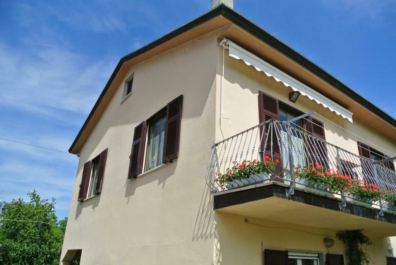 B&B La Damigiana Fioi Piano di Follo Exterior foto